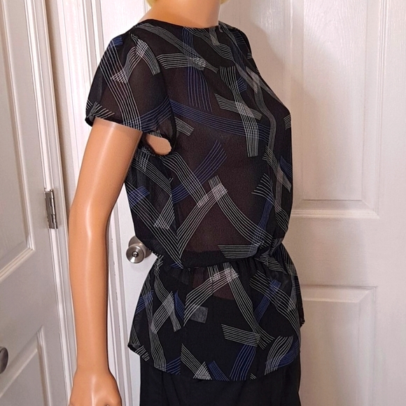 Halogen Nordstrom Short-Sleeve Black, Blue, and White See-Through Top - Picture 2 of 7